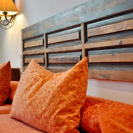 Plaza Apartamento